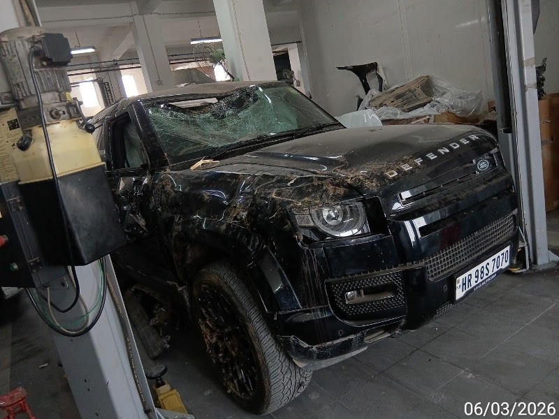 Jaguar land Rover DEFENDER